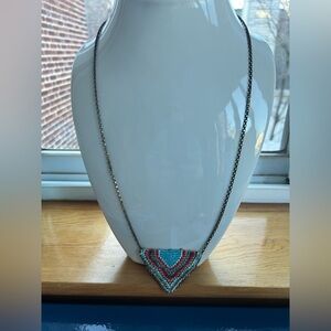 Long multicolored necklace
Never worn